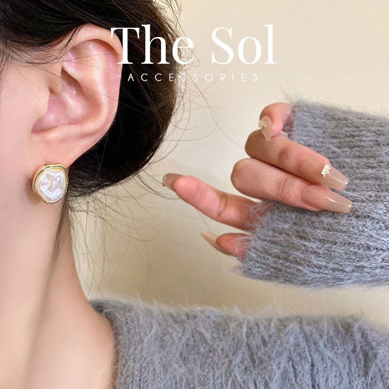 Bông Tai Hàn Quốc Baroque Pearl