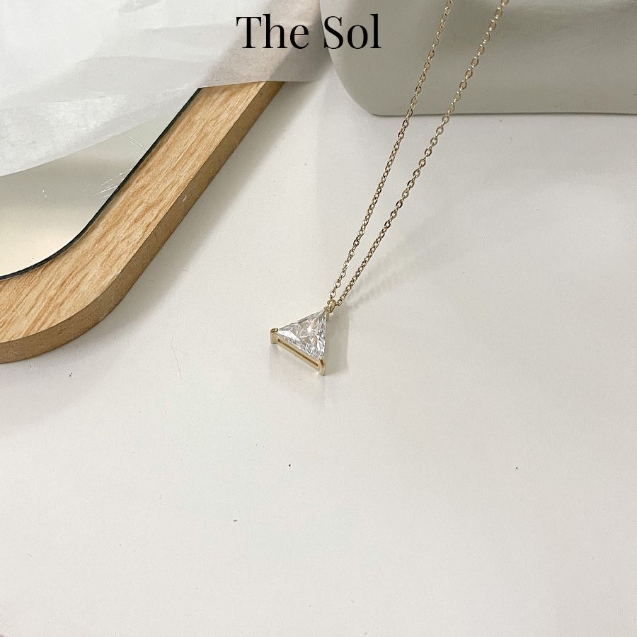 Dây Chuyền Titan Diamond Triangle