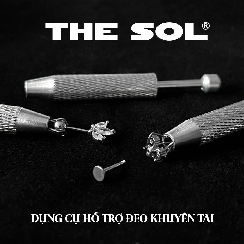 Dụng Cụ Hỗ Trợ Đeo Khuyên Tai Unisex