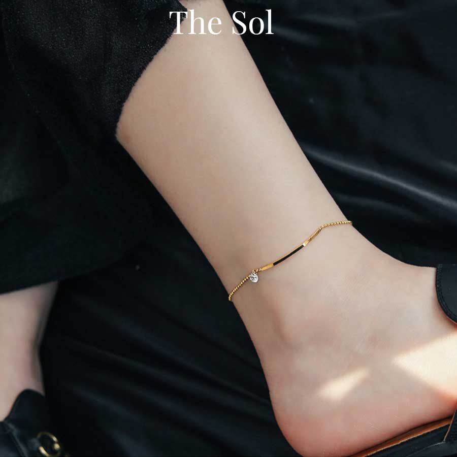 Lắc Chân Titan Golden Line