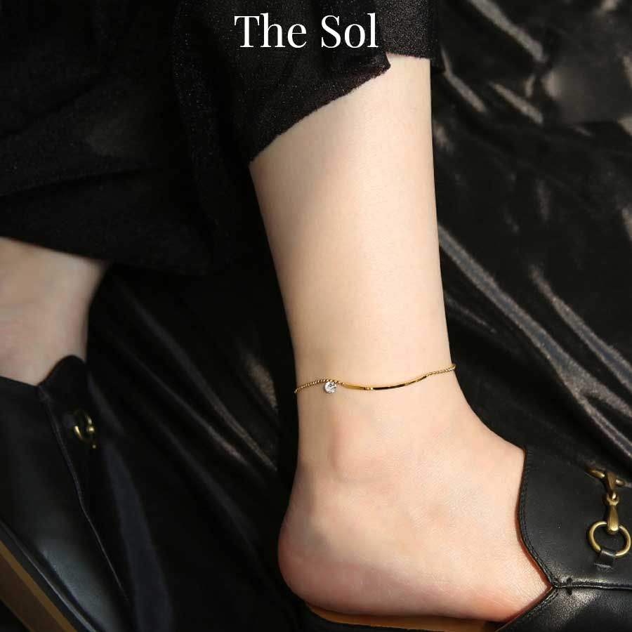 Lắc Chân Titan Golden Line