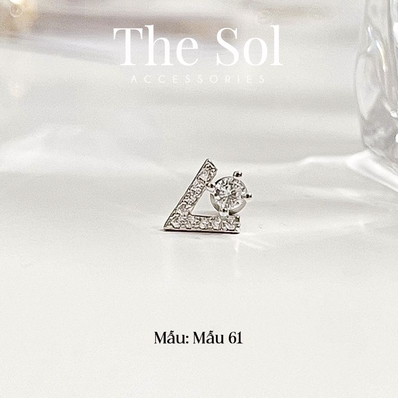 Khuyên Tai Thép Xi Mạ Diamond On V - Mẫu 61