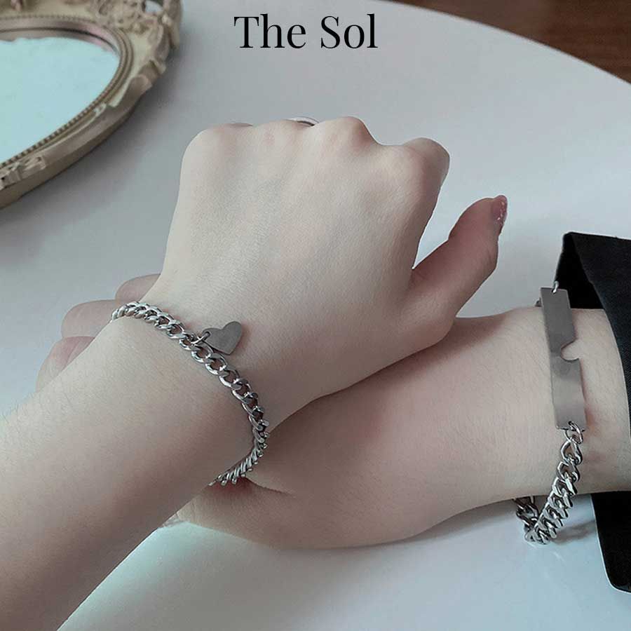 Lắc Tay Titan Couple The Heart