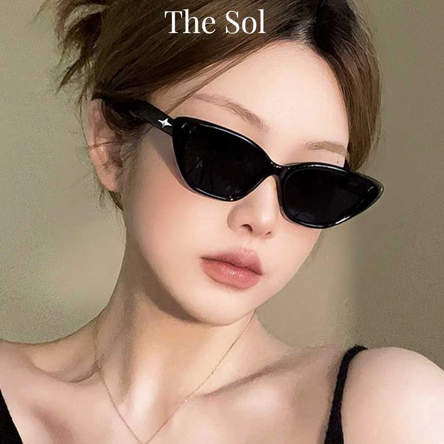 Kính Mát Gọng Nhựa Unisex Cat's Eye Silver Star