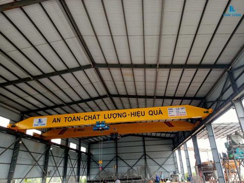  Cầu trục 10 tấn khẩu độ 20m 