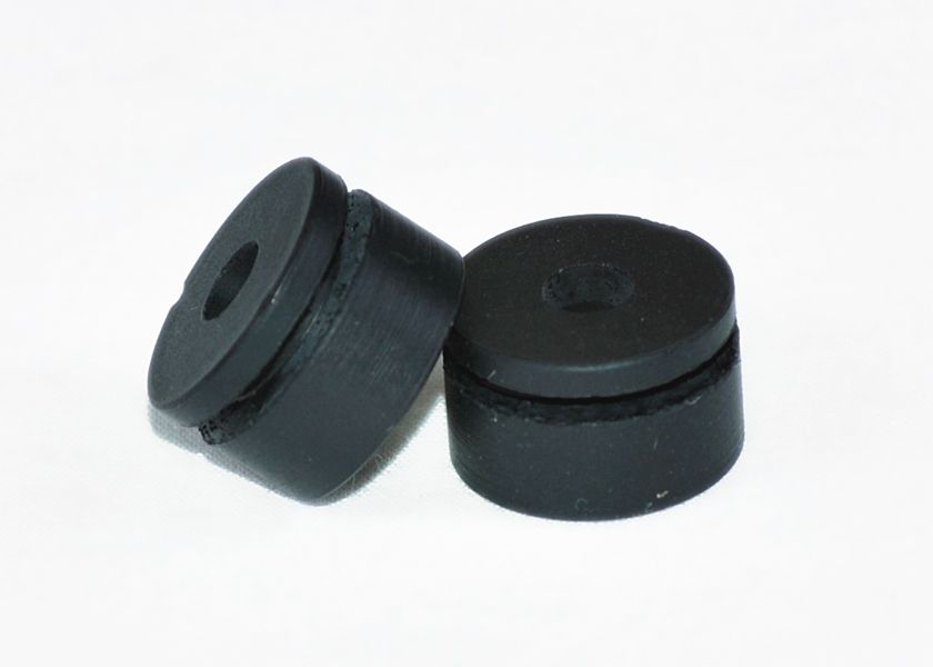  Rubber vibration isolators 