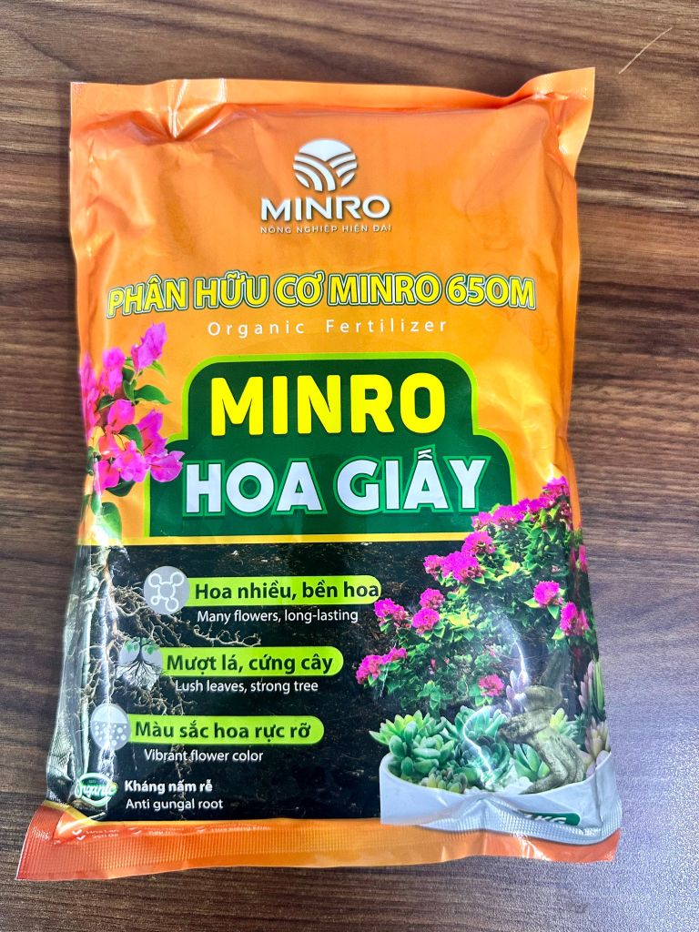 Phân hữu cơ Minro 700M hoa giấy