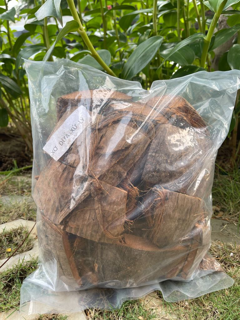 Vỏ dừa cục trồng lan