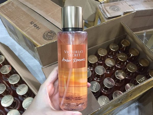 XỊT THƠM VICTORIA SECRET 250ML