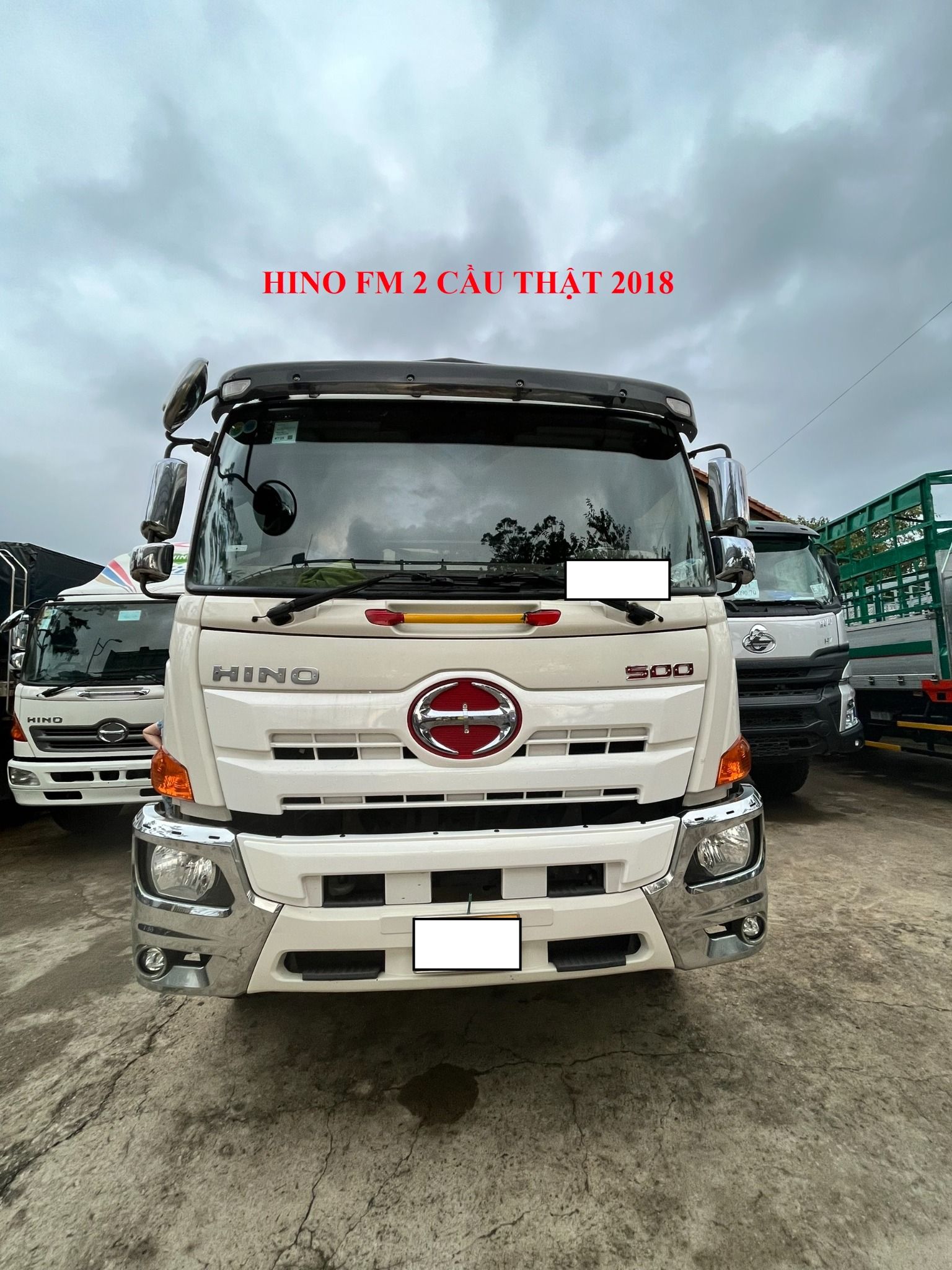 Xe Tải HINO FM 3 Chân 2018 cầu thật thùng 9m6 (Ô tô đã qua sử dụng)