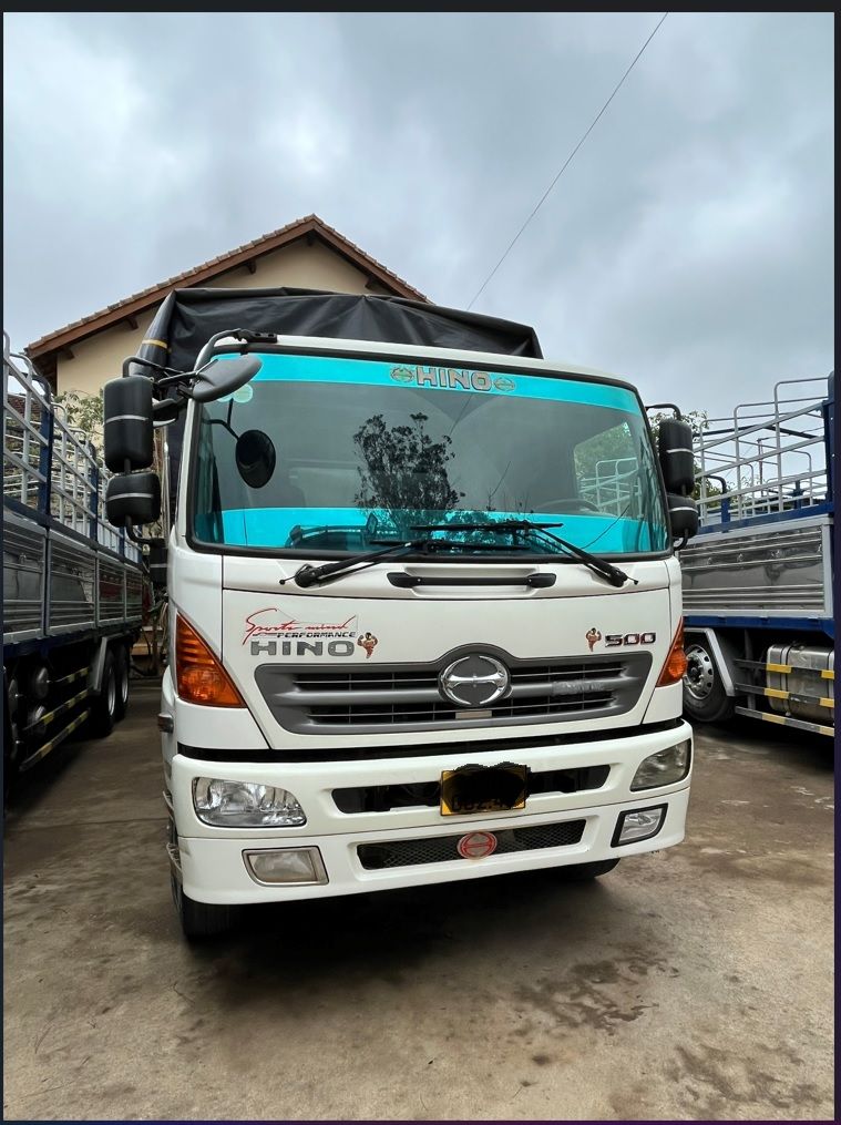  <b>(ĐÃ BÁN)<b> Hino FG 8t thùng 8m6 2017 (Ô tô đã qua sử dụng)</b></b> 