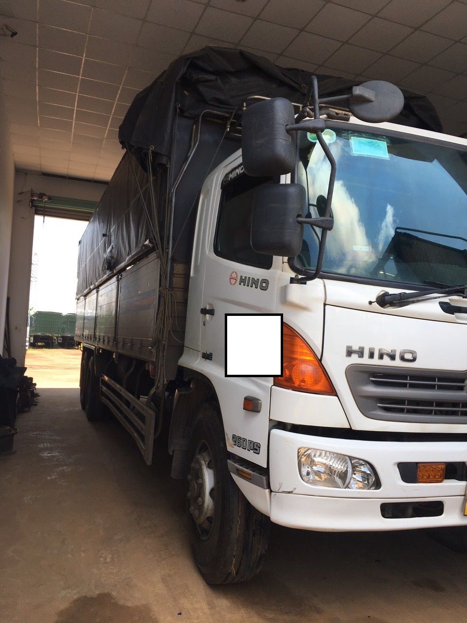Xe Tải HINO FL 3 Chân 15 Tấn 2015 DK 2016 thùng 9m2 (Ô tô đã qua sử dụng)