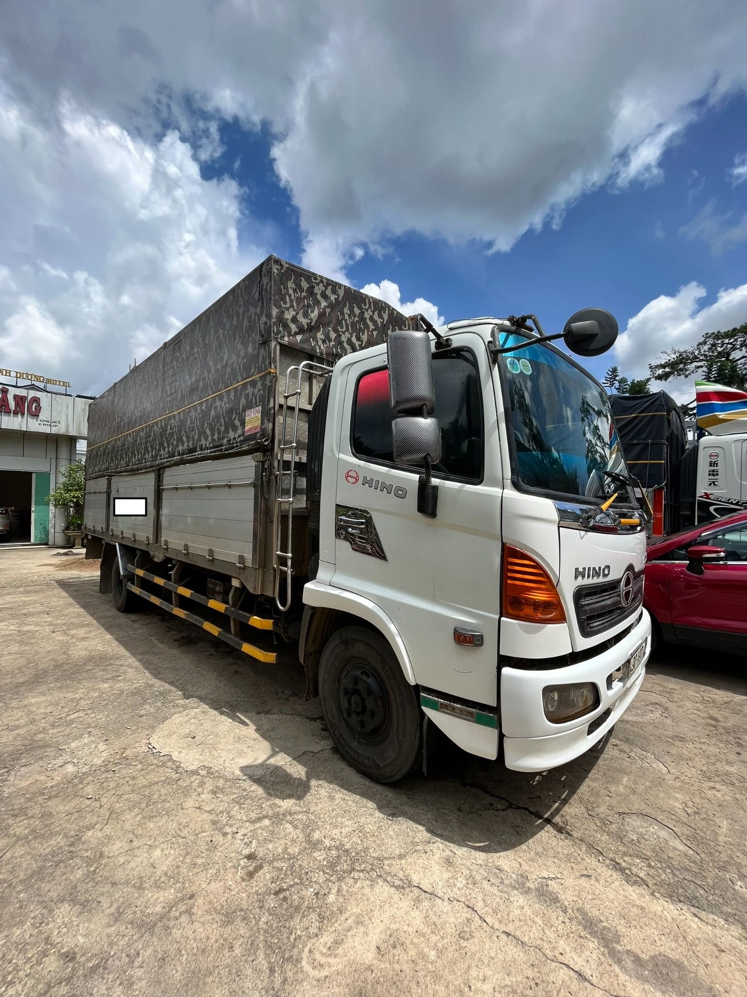 Xe Tải HINO FC 2 Chân 6,2 Tấn 2016 thùng 6m2 (Ô tô đã qua sử dụng)