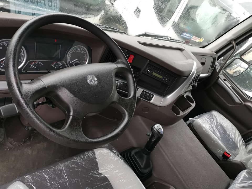 Xe tải Ben CHENGLONG H7 385HP 8X4 EURO4