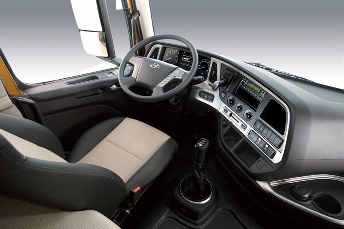 Hyundai ĐẦU KÉO XCIENT GT