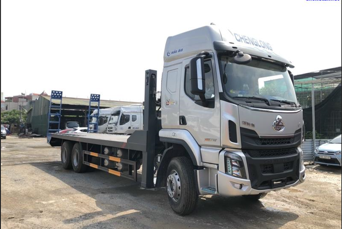 CHENGLONG Xe tải thùng H5 6×4 270HP