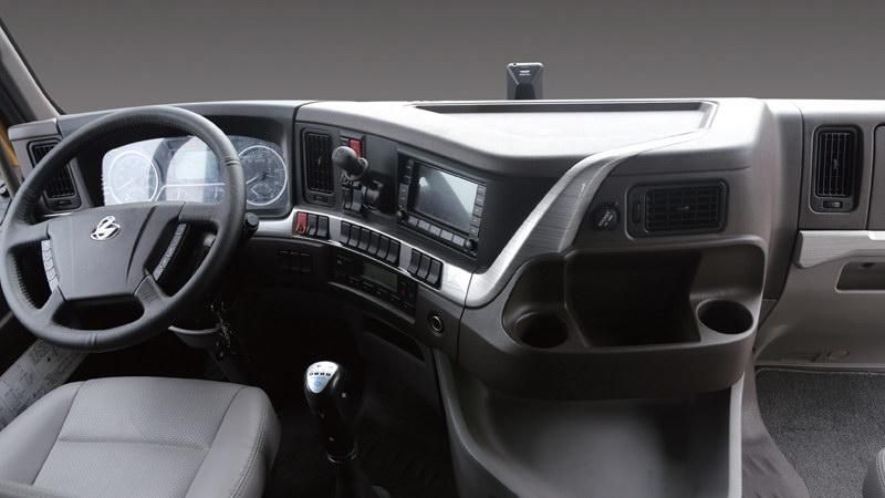 Xe đầu kéo CHENGLONG H7 385HP (CẦU LÁP)