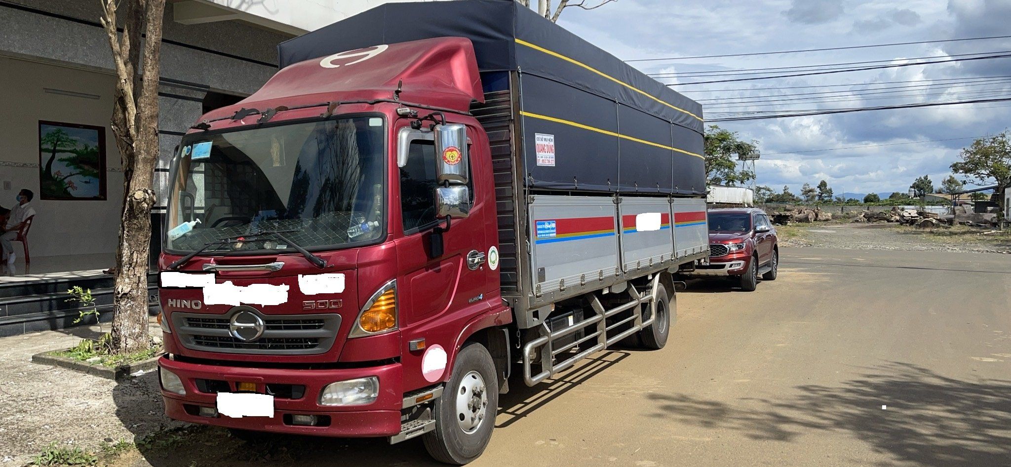  <b>(ĐÃ BÁN)<b> Xe Tải HINO FC 2 Chân  6.5 Tấn 2019 thùng 6m8 (Ô tô đã qua sử dụng)</b></b> 