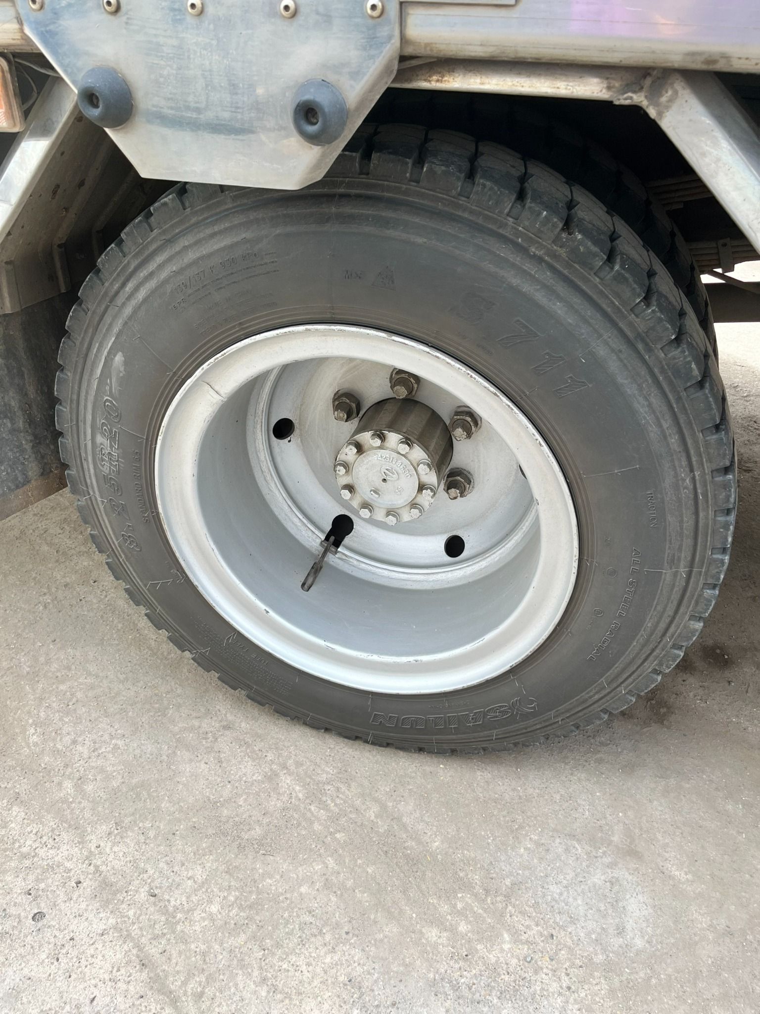 <b>(ĐÃ BÁN)<b> Xe Tải HINO FC 2 Chân 6 Tấn 2016 thùng 6m7 (Ô tô đã qua sử dụng)</b></b>
