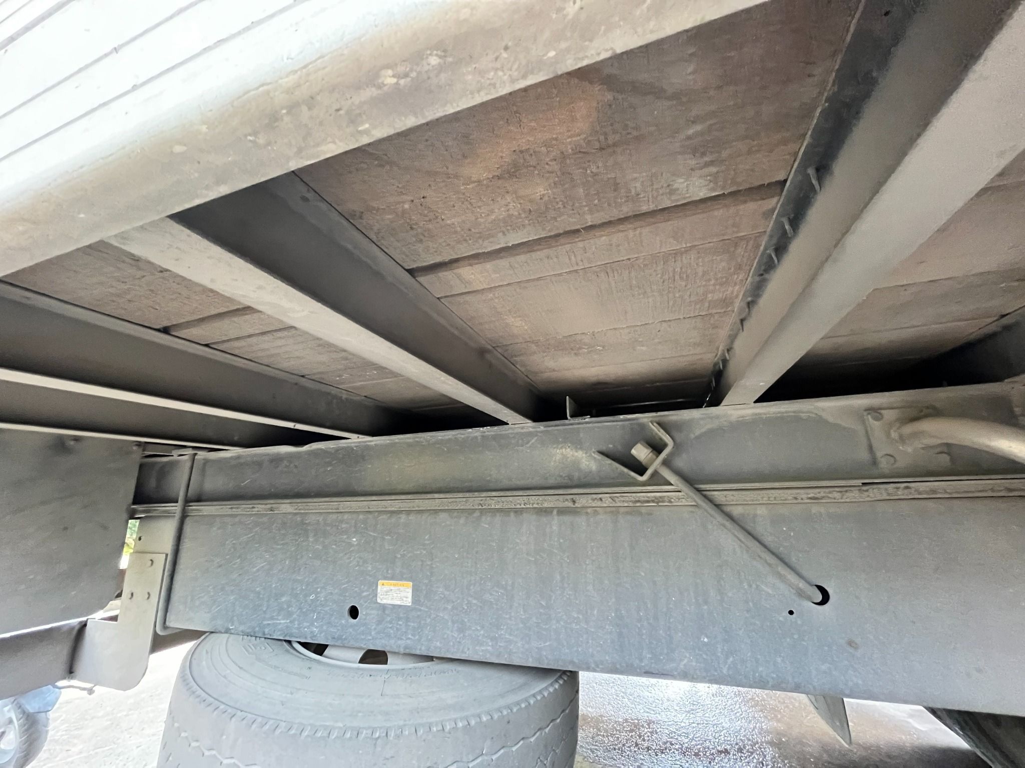 <b>(ĐÃ BÁN)<b> Xe Tải HINO FL 3 Chân 15 Tấn 2015 thùng 9m2 (Ô tô đã qua sử dụng)</b></b>