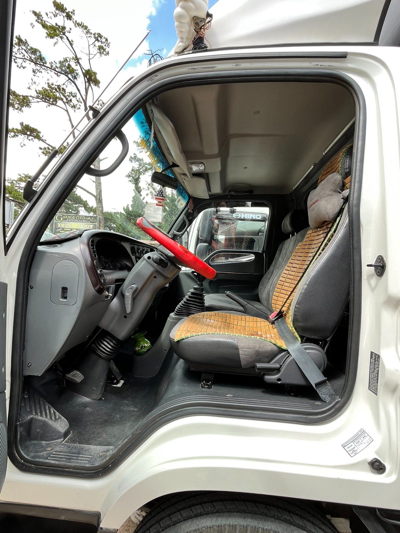 Xe Tải HYUNDAI MIGHTY 110XL 6,5 Tấn 2021 thùng 6m2 (Ô tô đã qua sử dụng