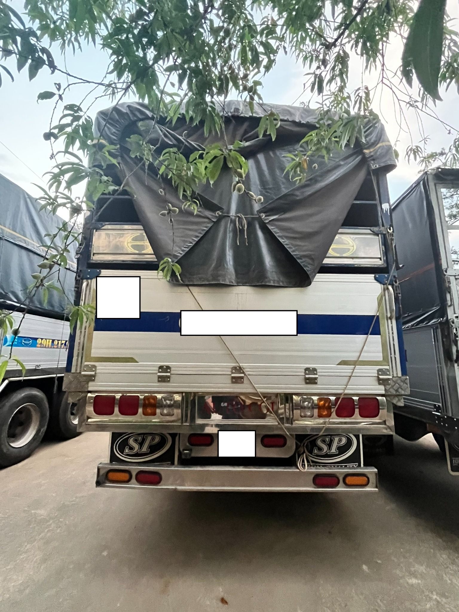 <b>(ĐÃ BÁN)<b> Xe tải Hino FG 8t2 thùng 7m2 2015 dk 2016 (Ô tô đã qua sử dụng)</b></b>