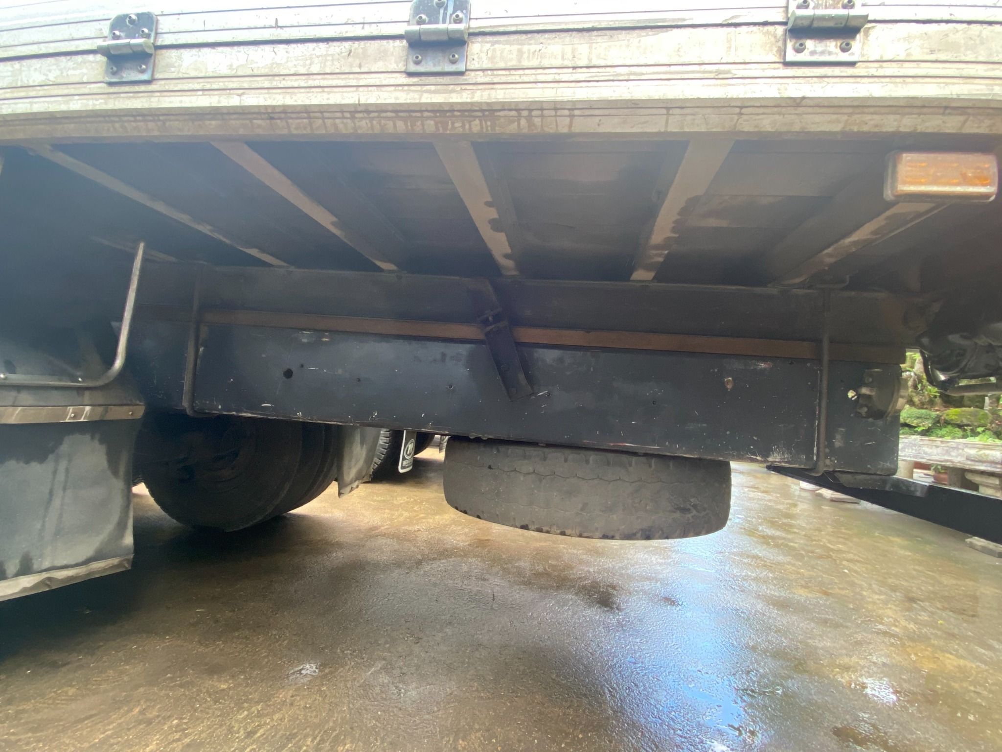 <b>(ĐÃ BÁN)<b> Xe Tải HINO FL 3 Chân 15 Tấn 2015 thùng 9m2 (Ô tô đã qua sử dụng)</b></b>