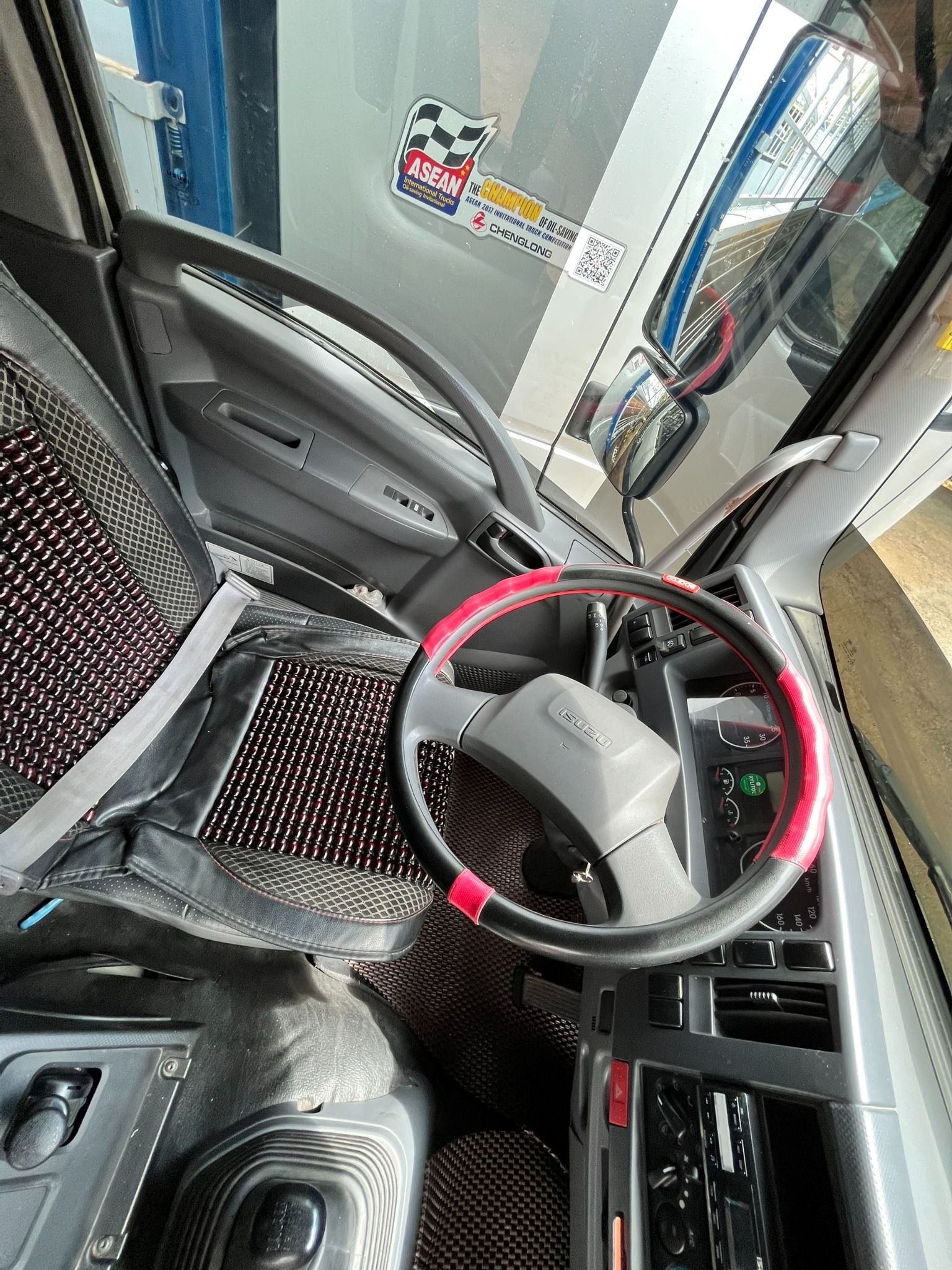 <b>(ĐÃ BÁN)<b> Xe tải ISUZU FVM 15 tấn , 3 chân, thùng 9m3 đời 2021 (Ô tô đã qua sử dụng)</b></b>