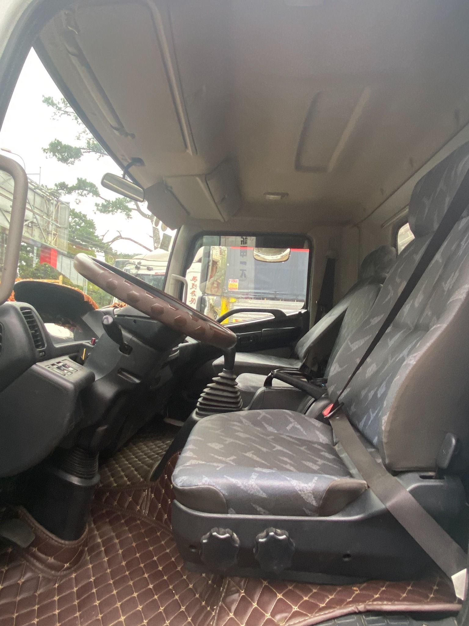 <b>(ĐÃ BÁN)<b> Xe Tải HINO FC 2 Chân 6,5 Tấn 2021 thùng 6m7 (Ô tô đã qua sử dụng)</b></b>