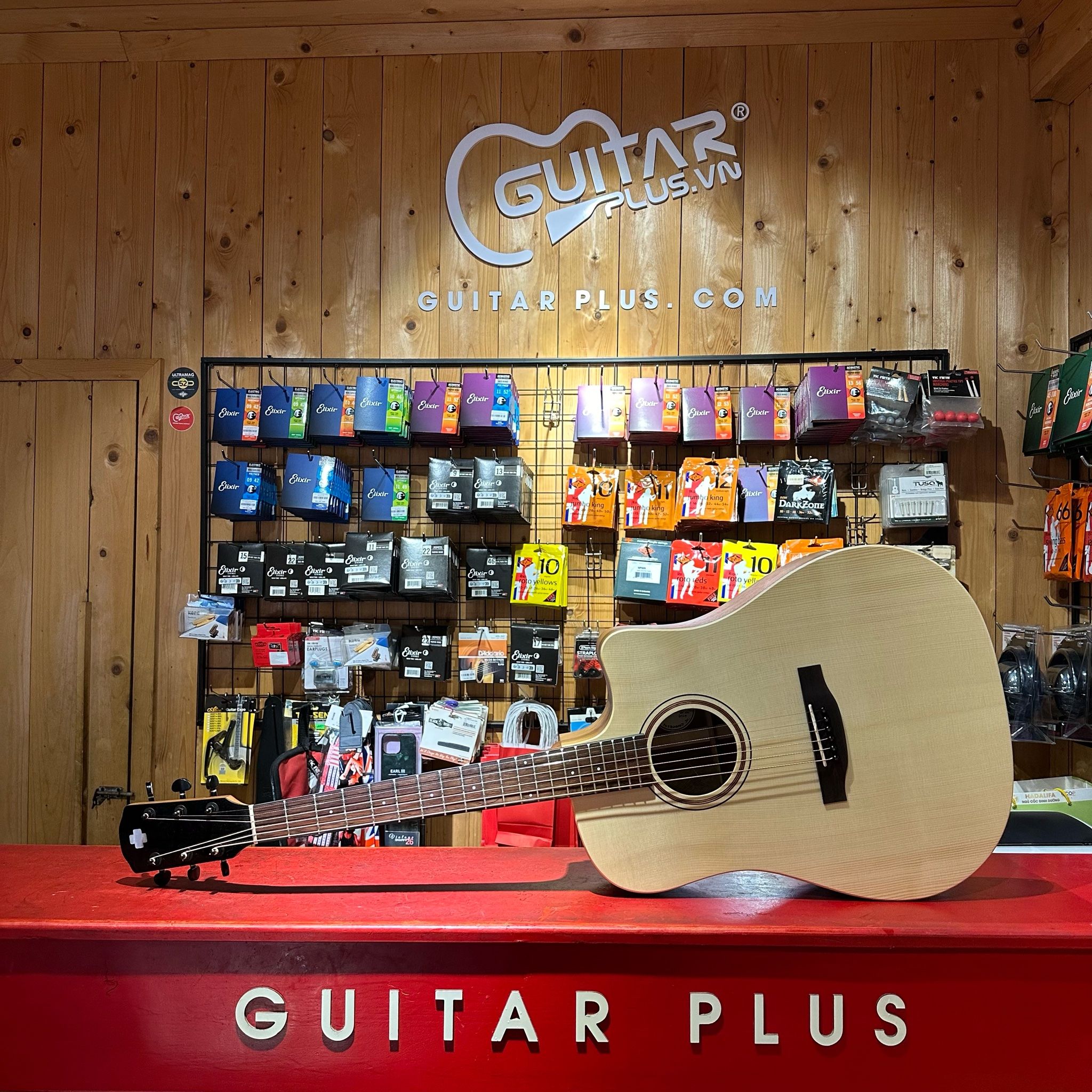 Guitar Plus F0 Standard DC