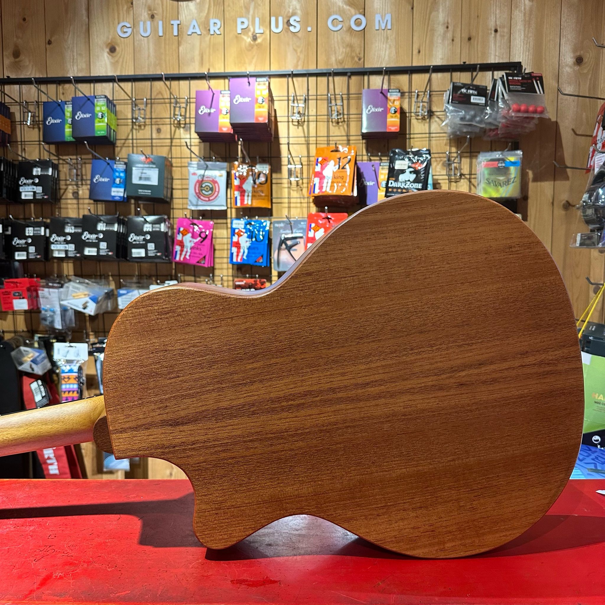 Guitar Plus F0 Standard AC