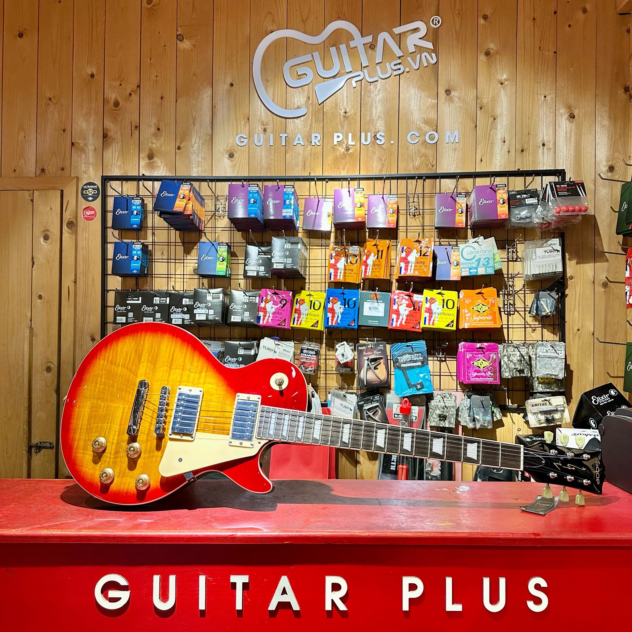 Guitar điện Sqoe SELP220 CB