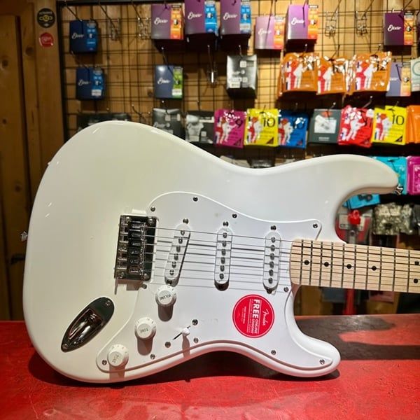 Guitar điện Squier Sonic Maple SSS Arctic White