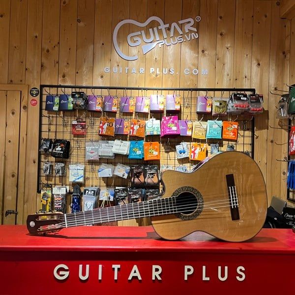 Guitar Plus Classic NS5C
