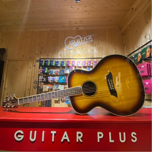 Guitar Acoustic Jumbo Takamine PT-007s & Hardcase