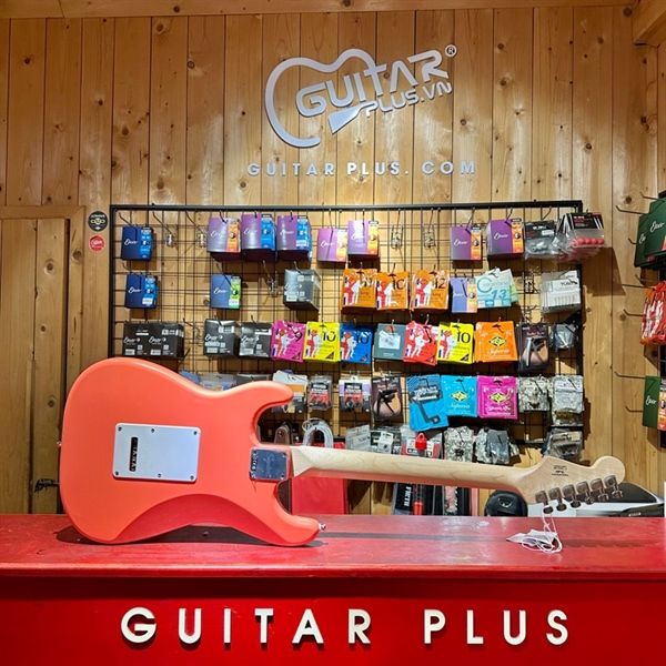 Guitar điện Squier FSR Sonic Strat Maple Tahtian Coral