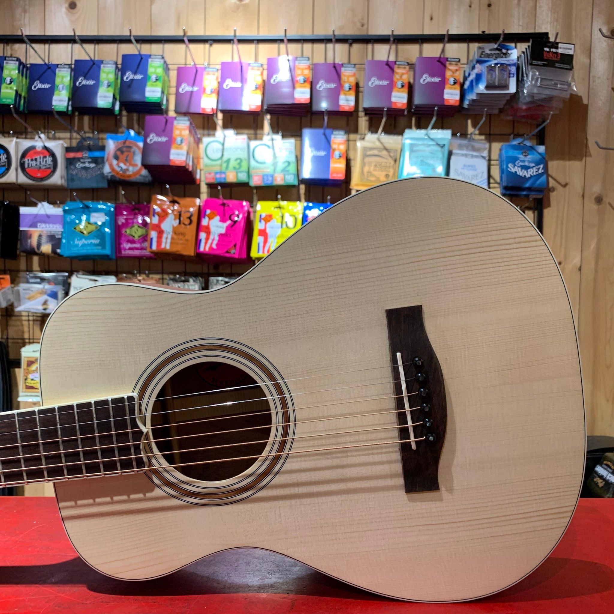 Guitar Plus F0 Premium Mini