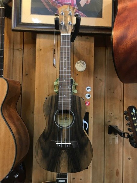  Ukulele Music Scorched Wood size 23 