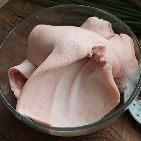 Lỗ Tai Heo - Mũi Heo ( TƯƠI) – 1 KG