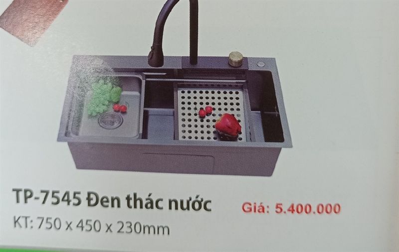 Chậu chén 7545 Đen thác nước + kèm vòi chén NL (KT 750x450x230)