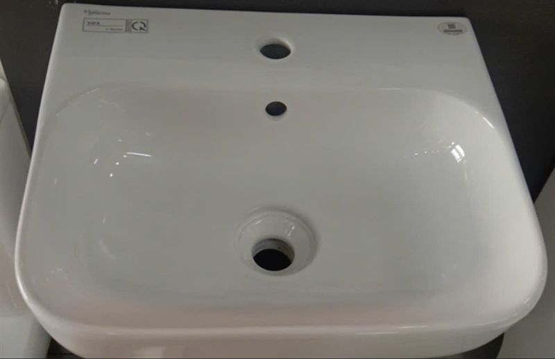 Lavabo treo tường hình chữ nhật V23 Viglacera
