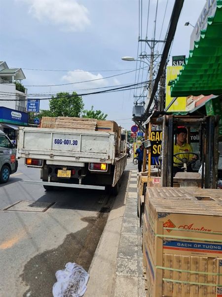30*60 RM3601 Gạch ốp tường Nhạt (men mờ) royal th/6v/1.08m