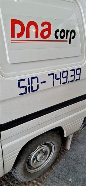 GẠCH TERAZO MẮT NAI ĐỎ ( đh dưới 2 triệu + ship 100k )