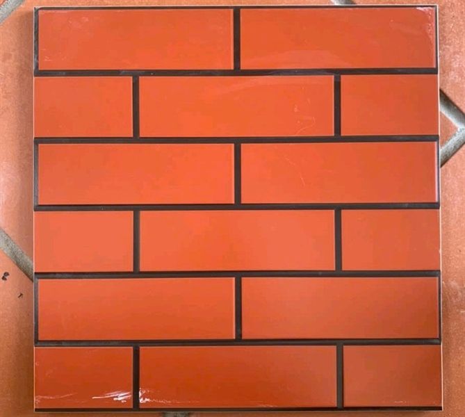 40x40 takao đỏ họa tiết gạch