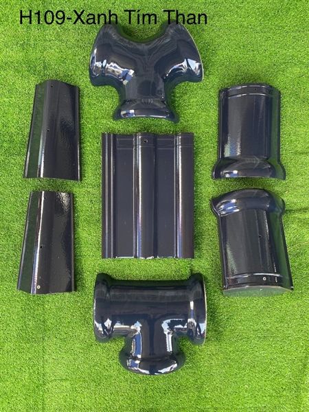Ngói lợp tráng men Hera H109 Xanh tím than