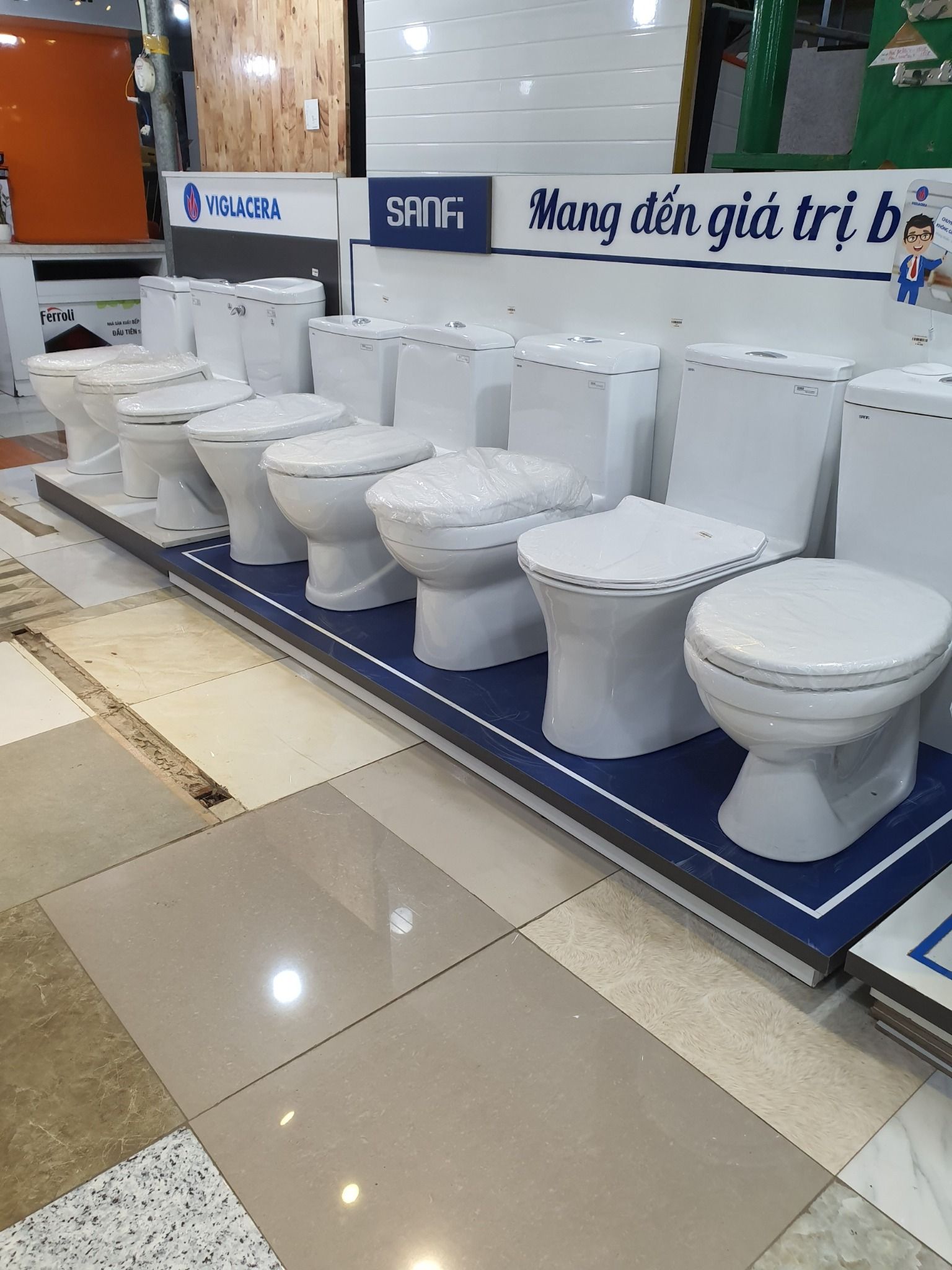 Bồn Cầu American Standard WP-1880PL Nắp Rửa Điện Tử