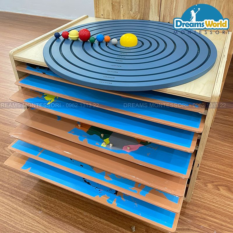 Giáo Cụ Montessori - Tủ bản đồ - Puzzle Map Cabinet