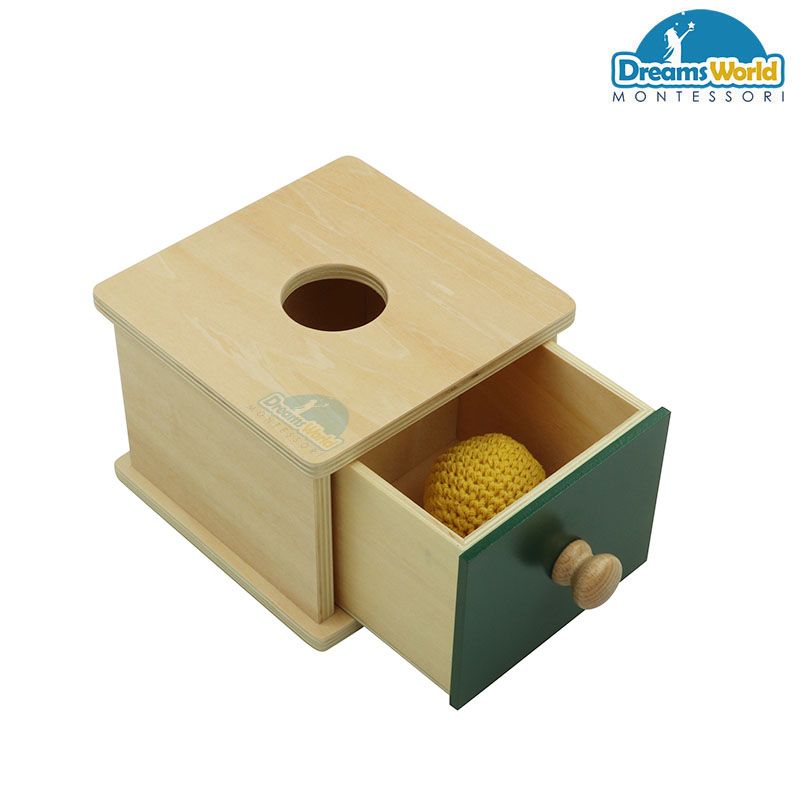 Giáo Cụ Montessori - Trò chơi thả cuộn len - Imbucare Box w/ Knitted Ball