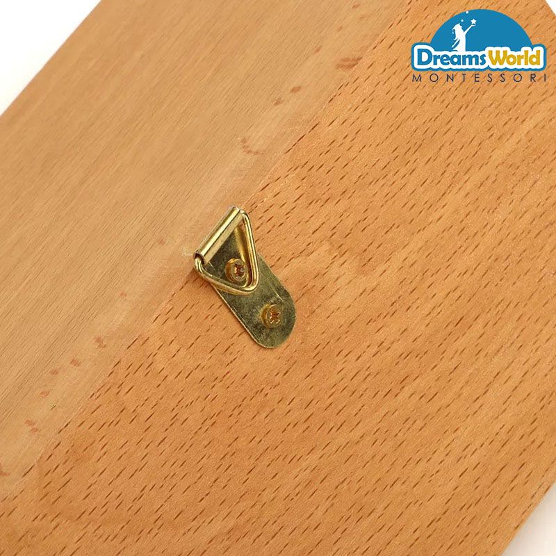 Giáo Cụ Montessori - Giá treo các chuỗi hạt màu - Wall Frame for Short Bead Chains
