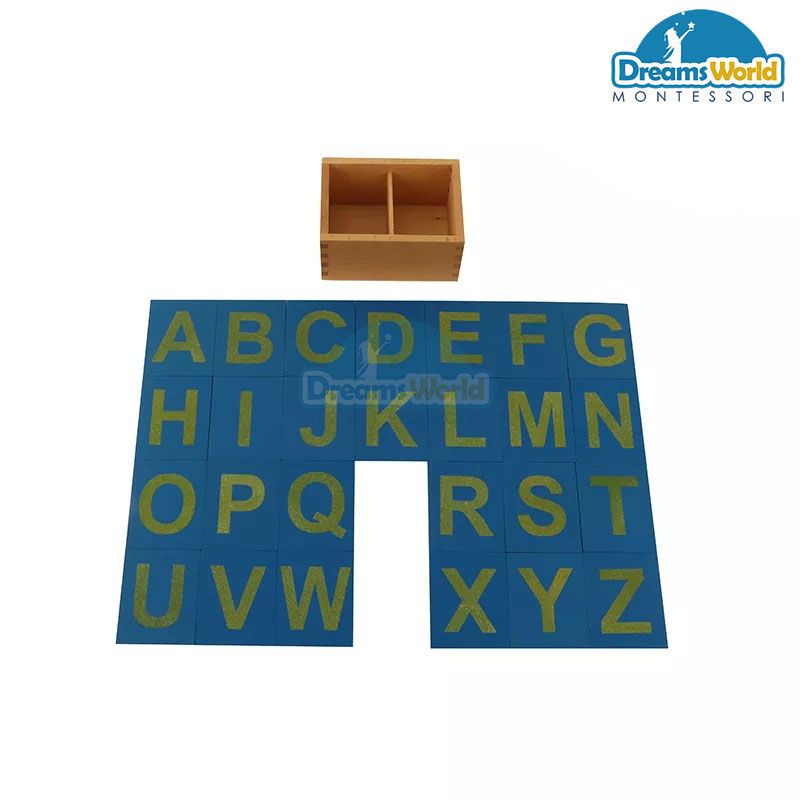Giáo Cụ Montessori - Chữ viết thường và viết hoa tiếng Anh in nhám - Lower and Capital Case Sandpaper Letters w/ Boxes